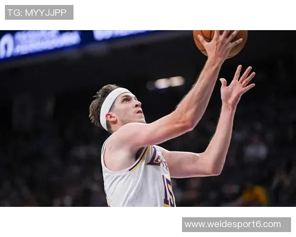 单节17分展现巅峰状态克莱无惧詹东缺阵拉拉维亚助力球队逆袭