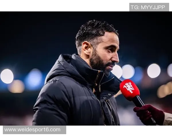 无舍什科曼联战术解析芒特首发阿玛德担任10号位无锋阵布局揭秘